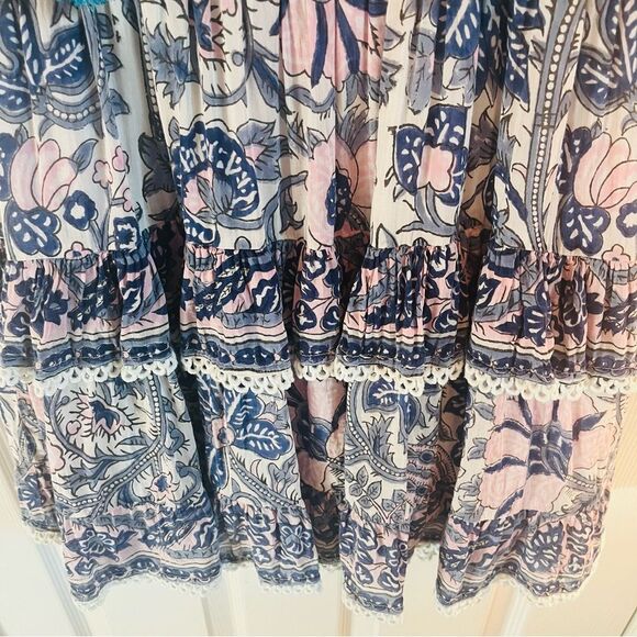 Hunter Bell Floral Dress - Picture 10 of 11